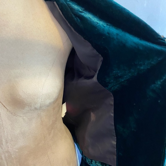 Double D Ranchwear - Picture 11 of 14